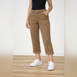 White House Black Market Pret‑A‑Pedi Straight Crop Pants 12 Tan Khaki Neutral